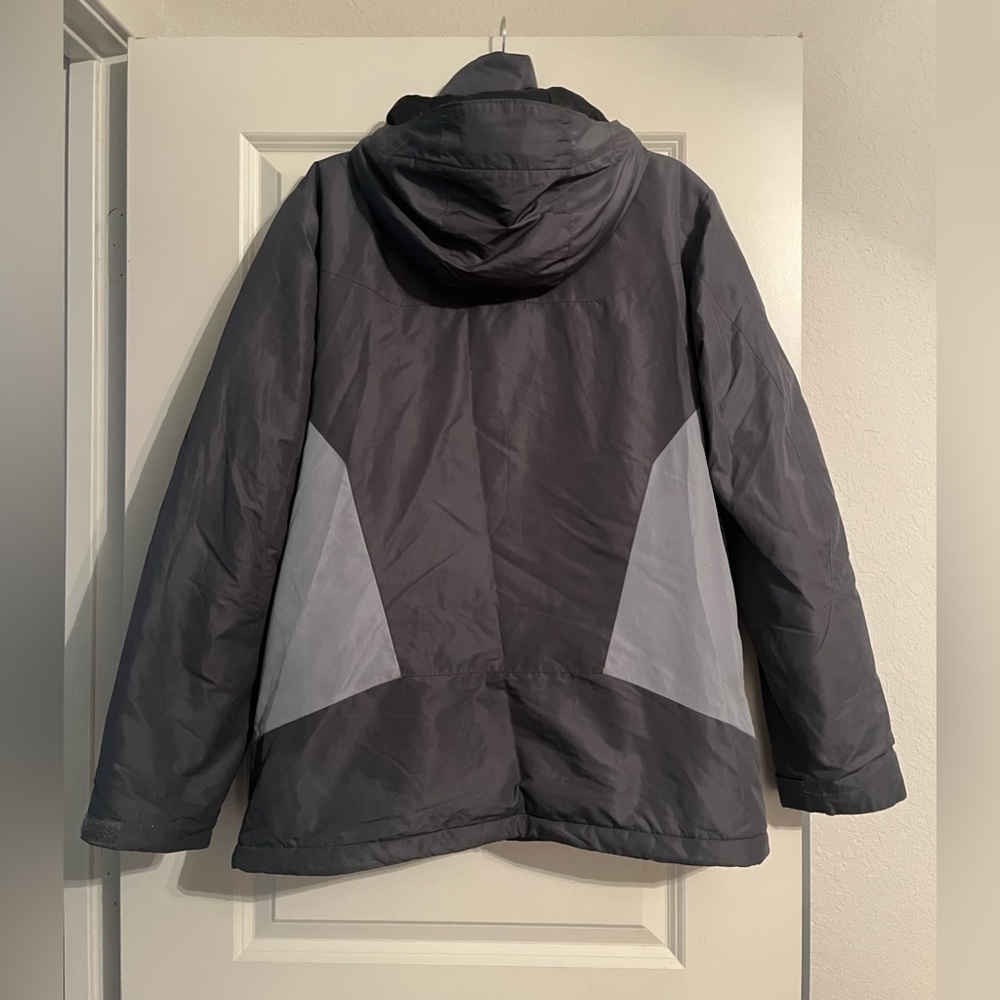 SOLD Columbia | Men's Antimony IV Winter Ski Jacket Size Medium - Picture 3 of 6